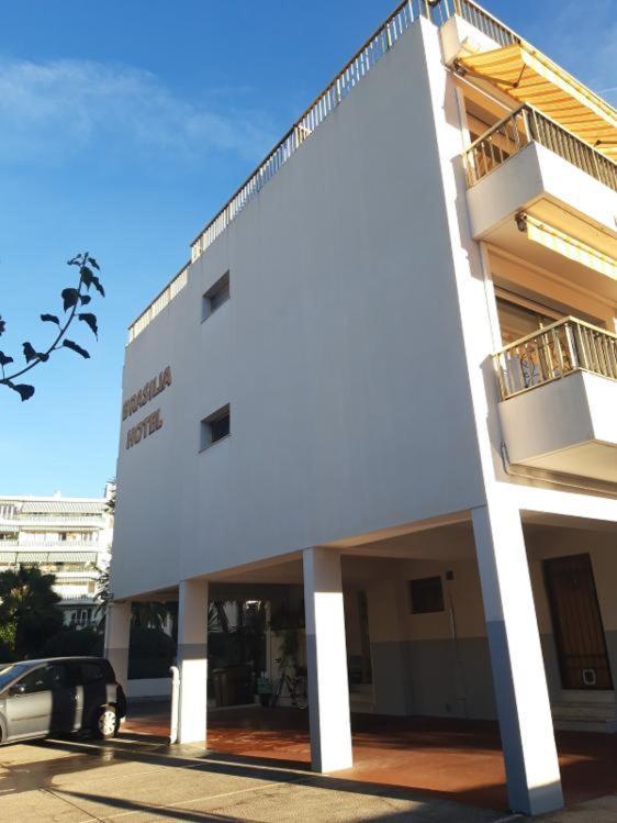 Hotel Restaurant Brasilia Καν-συρ-Μερ Εξωτερικό φωτογραφία